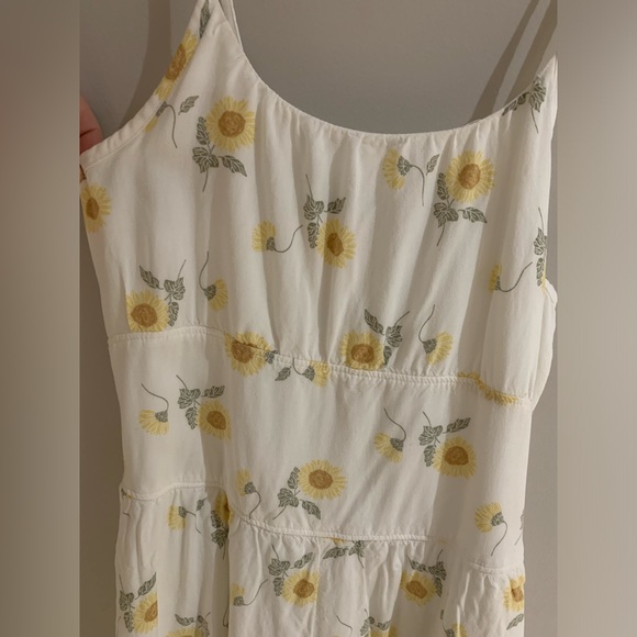 Abercrombie Kids Girls Floral Romper - Size 11/12 - Picture 2 of 6